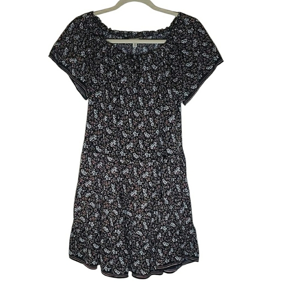 Max Studio Ditsy Floral Mini Dress Pink Black White Short Sleeve Scoop Neck - Picture 1 of 10